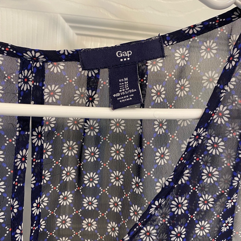 GAP Navy Floral Print Sheer Tank Top - Picture 4 of 4